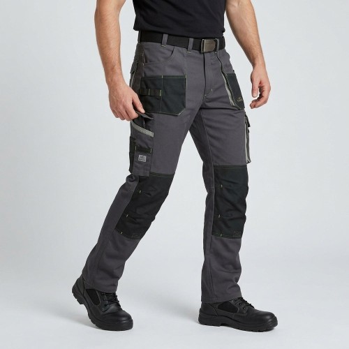 Spodnie robocze CLASSIC GREY na modelu