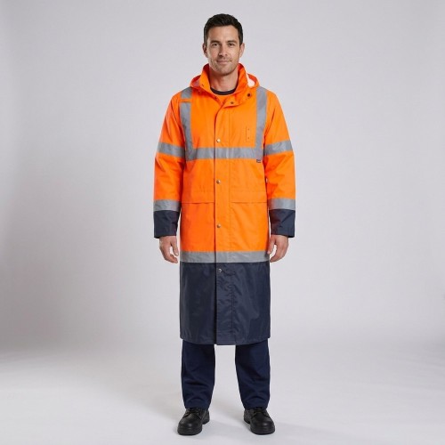 Płaszcz przeciwdeszczowy Hi-Vis Portwest H446 pomarańczowo-granatowy na modelu