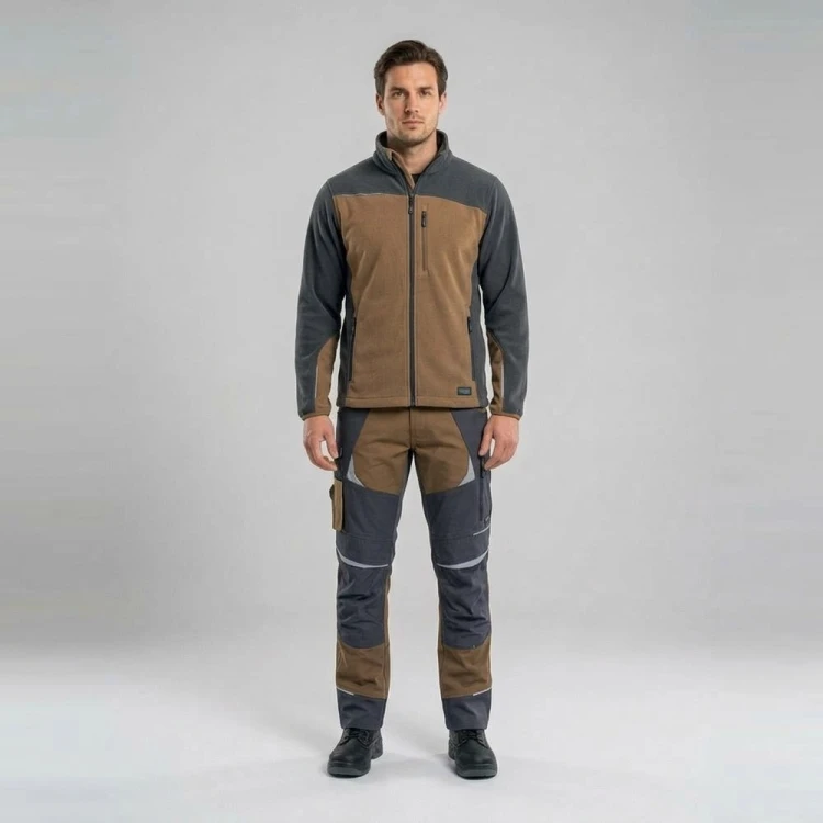 Zestaw COTTONFLEX + COMFORT PLUS brązowo-grafitowy na modelu
