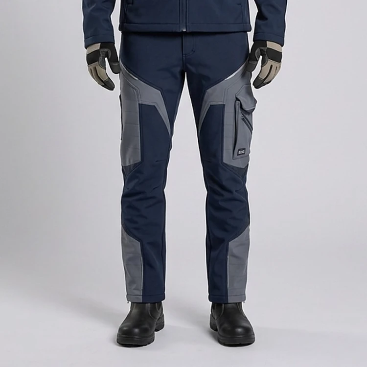 Spodnie softshell COMFORT WINTER granatowo-szare na modelu