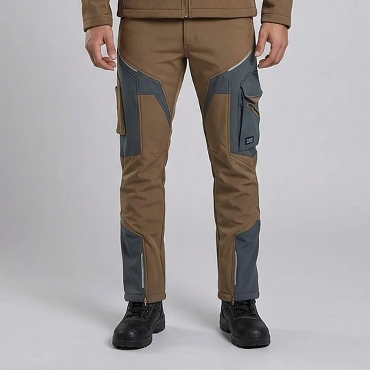 Spodnie softshell COMFORT WINTER brązowo-grafitowe na modelu