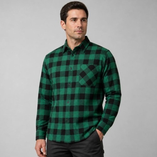 Koszula flanelowa JHK KOFL zielona na modelu