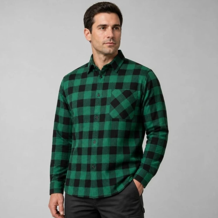 Koszula flanelowa JHK KOFL zielona na modelu