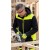 Softshell COMFORT PLUS czarno-seledynowy w pracy – ujęcie 2
