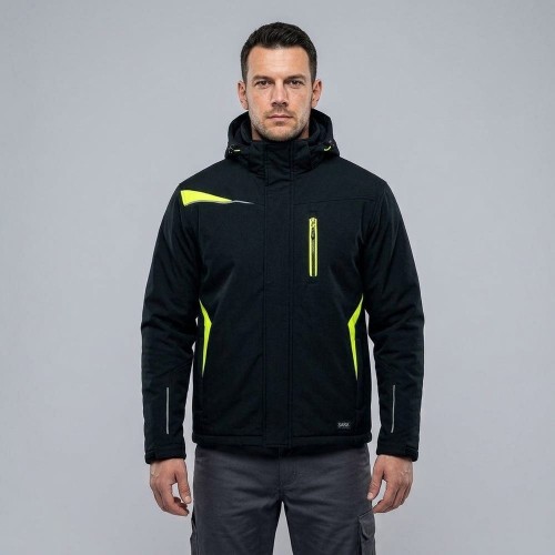 Kurtka zimowa COMFORT WINTER czarna na modelu